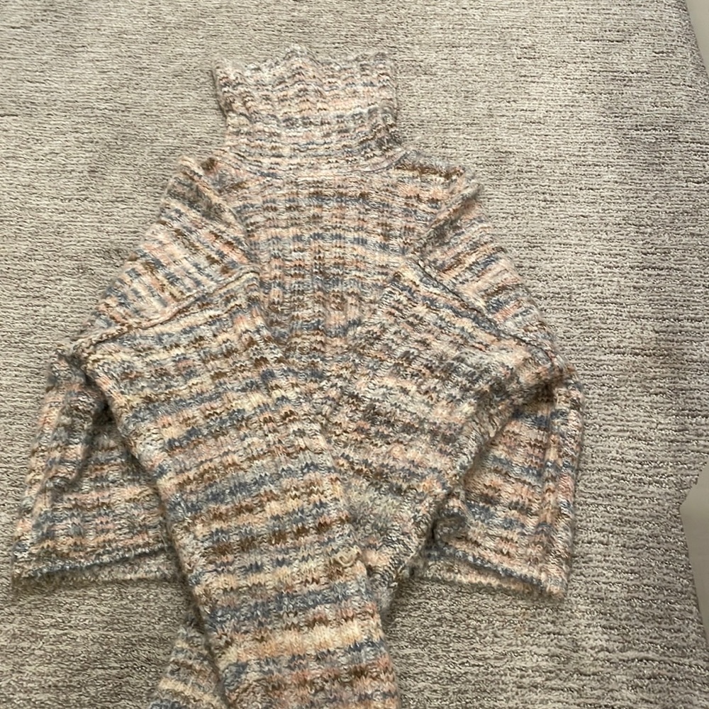 Aerie sweater